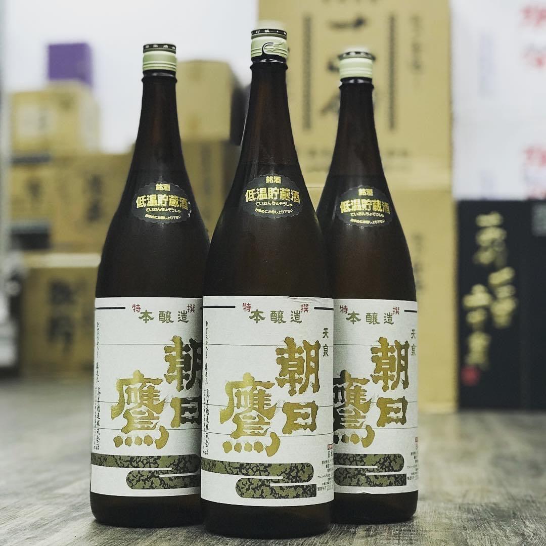 Japanese Sake - 14th Generation Asahi Taka Honjozo 1800ml | Chillax.hk